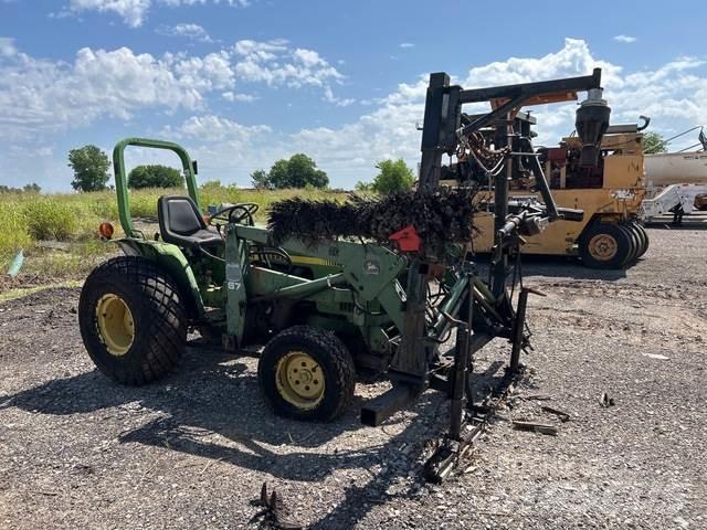 John Deere 750 Micro tracteur