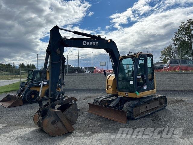 John Deere 75D Pelle sur chenilles