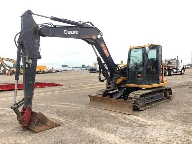 John Deere 85G Pelle sur chenilles