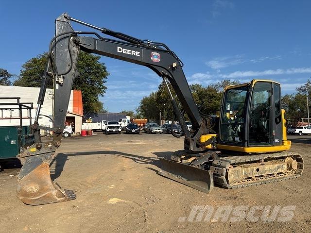 John Deere 85G Pelle sur chenilles