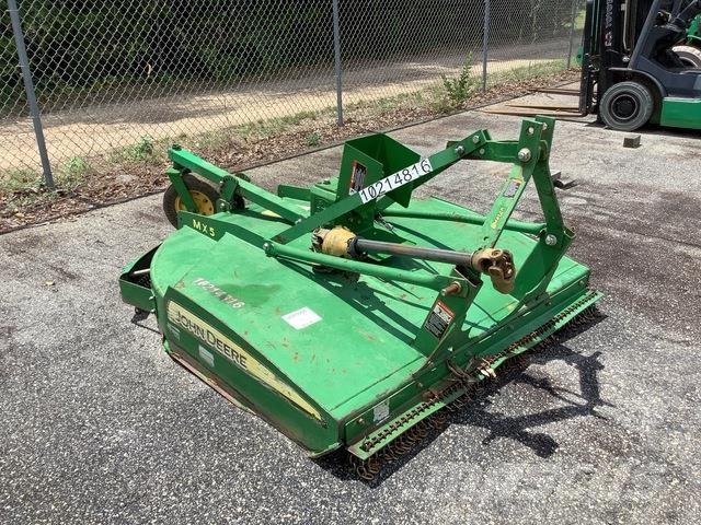 John Deere MX5 Broyeur / Gyrobroyeur / Epareuse