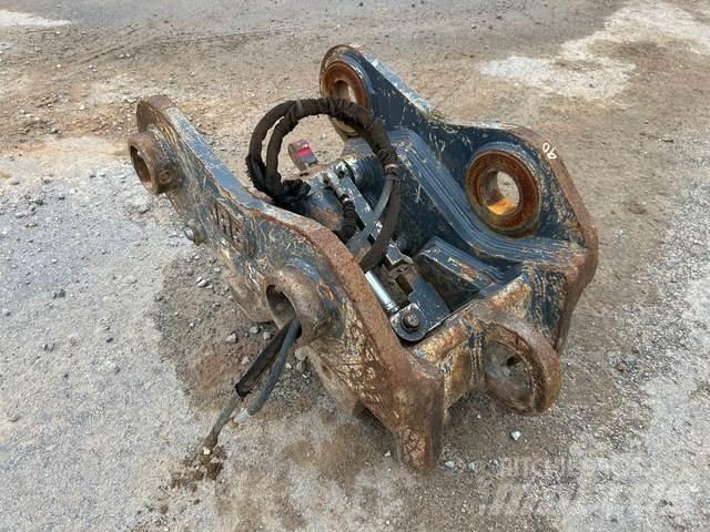 JRB  Attache rapide pour godet