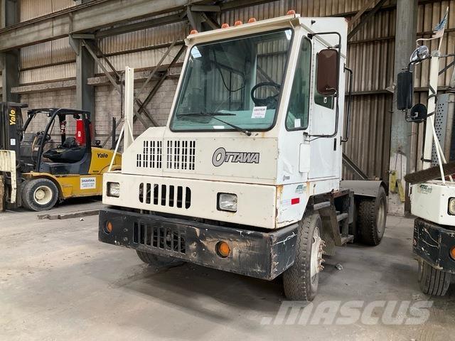 Kalmar Ottawa Tracteur de manœuvre