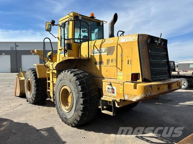 Kawasaki 80ZV Chargeuse sur pneus