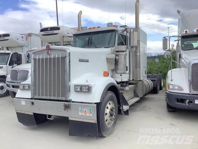 Kenworth DS Tracteur routier