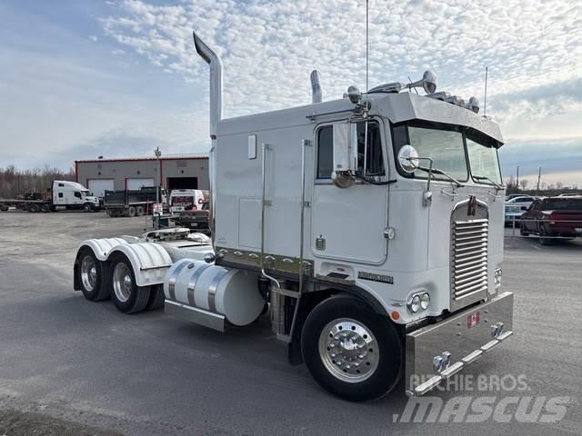 Kenworth K100 Cabines
