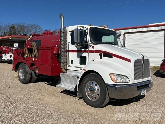 Kenworth T270 Camion aspirateur, Hydrocureur