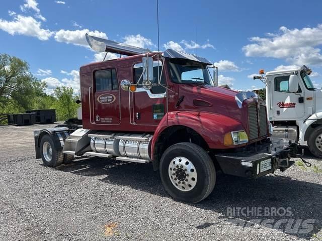 Kenworth T300 Tracteur routier