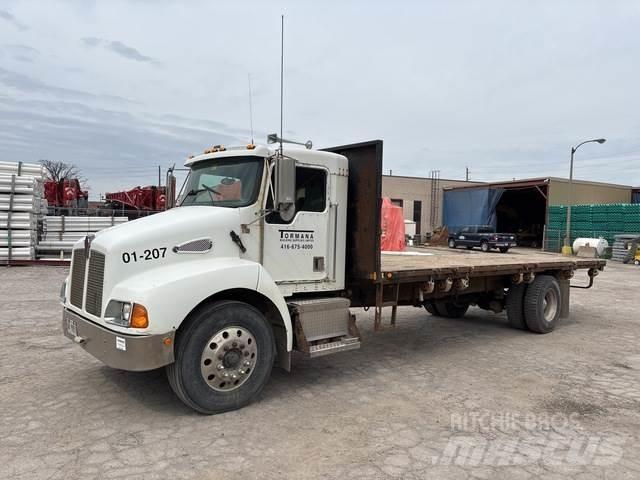 Kenworth T300 Camion plateau