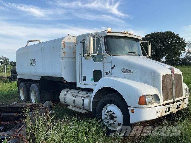 Kenworth T300 Camion citerne à eau
