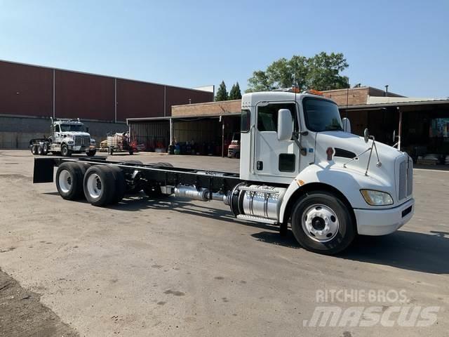 Kenworth T370 Cabines