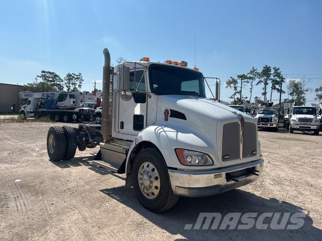 Kenworth T370 Cabines