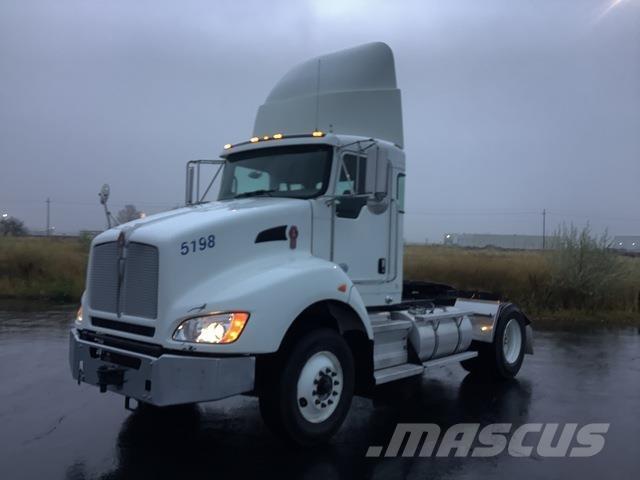 Kenworth T440 Tracteur routier