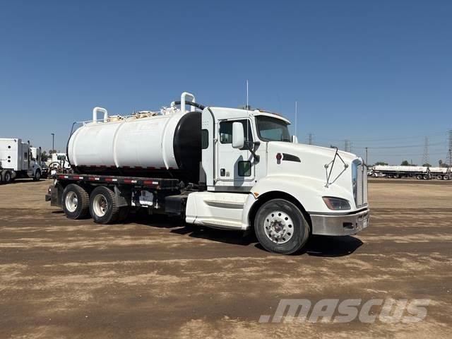 Kenworth T660 Camion aspirateur, Hydrocureur