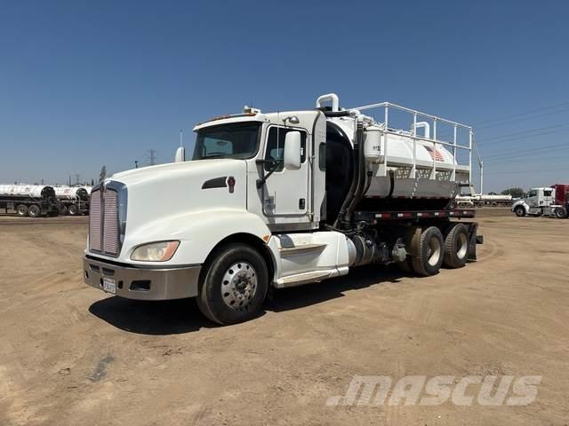 Kenworth T660 Camion aspirateur, Hydrocureur