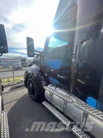 Kenworth T680 Tracteur routier