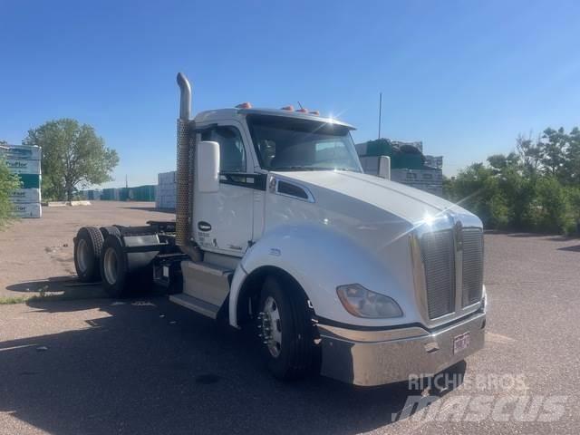 Kenworth T680 Tracteur routier