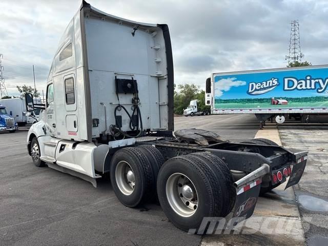 Kenworth T680 Tracteur routier