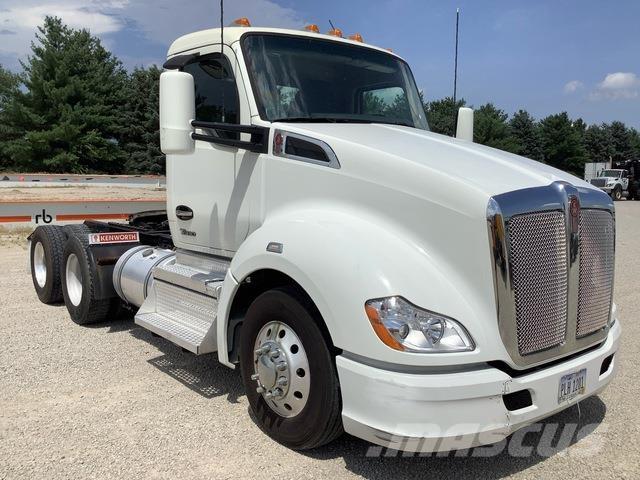Kenworth T680 Tracteur routier