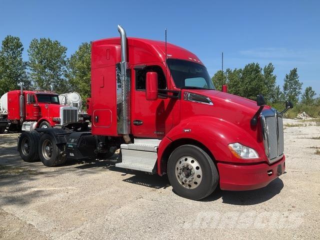Kenworth T680 Tracteur routier