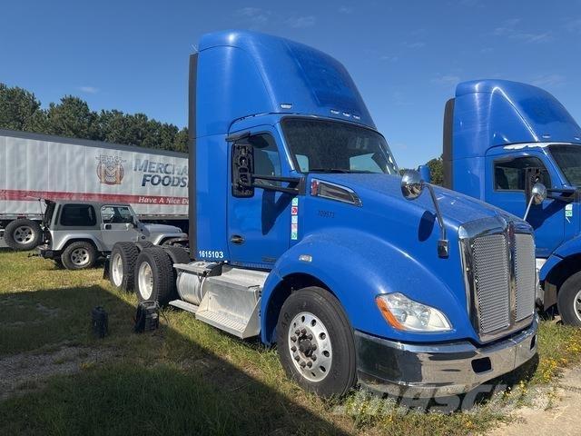 Kenworth T680 Tracteur routier