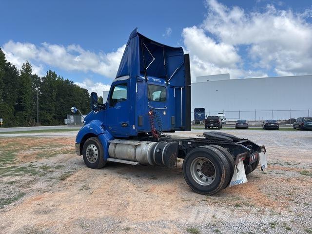 Kenworth T680 Tracteur routier