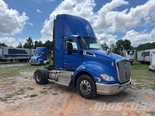 Kenworth T680 Tracteur routier