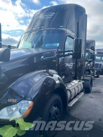 Kenworth T680 Tracteur routier