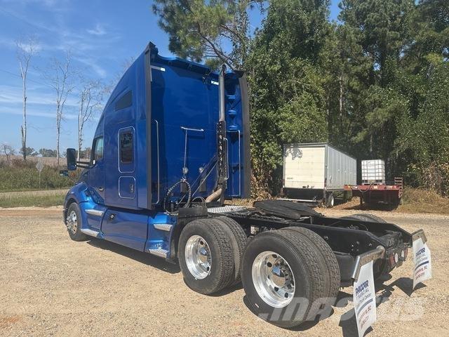 Kenworth T680 Tracteur routier