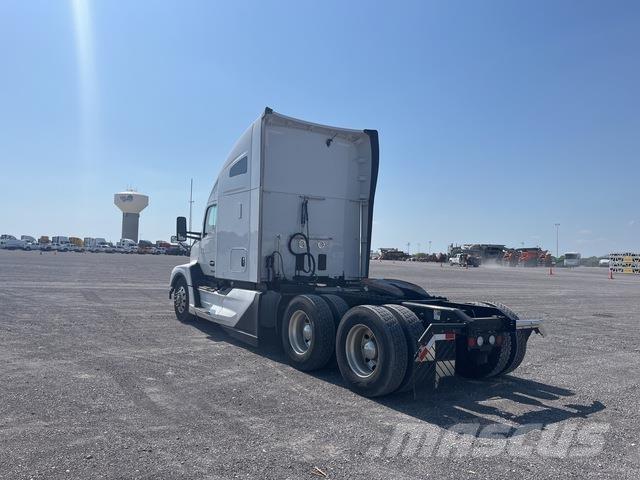Kenworth T680 Tracteur routier