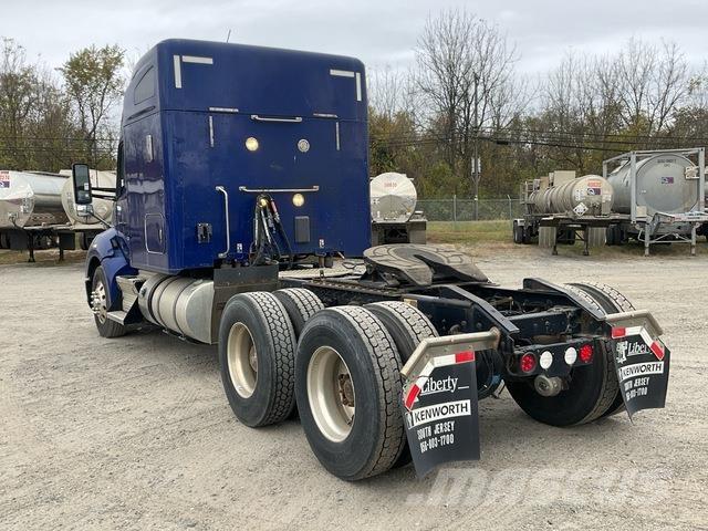 Kenworth T680 Tracteur routier