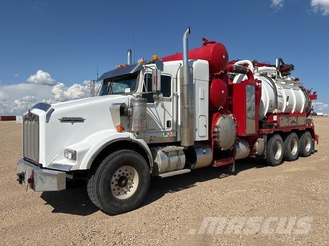 Kenworth T800 Pelle sur chenilles