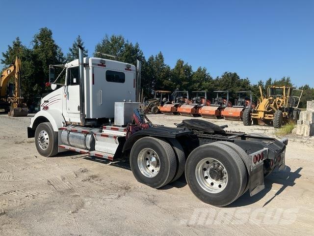 Kenworth T800 Tracteur routier