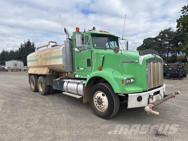 Kenworth T800 Camion citerne à eau