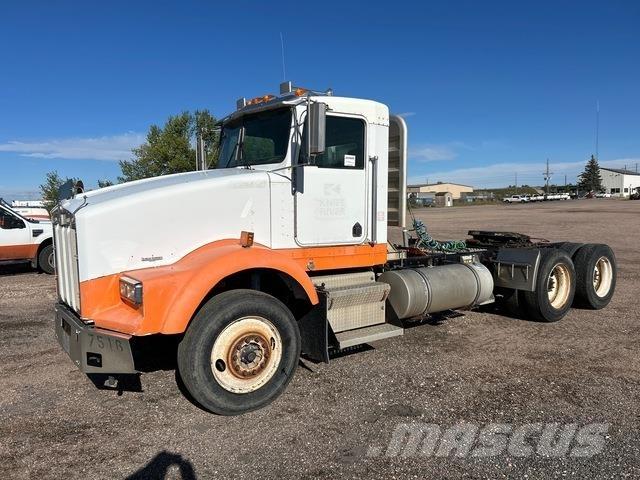 Kenworth T800B Tracteur routier