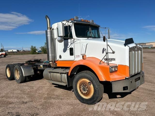 Kenworth T800B Tracteur routier