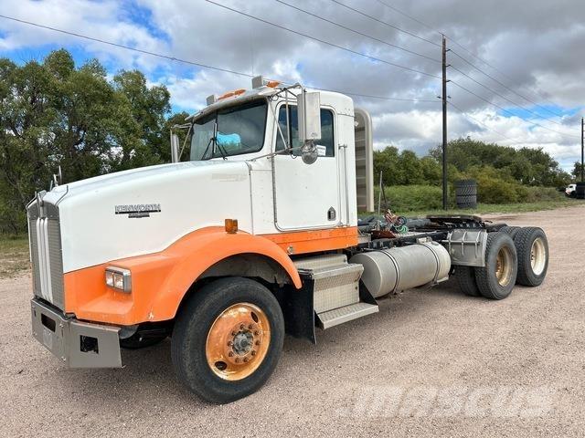 Kenworth T800B Tracteur routier