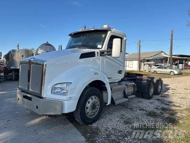 Kenworth T880 Tracteur routier