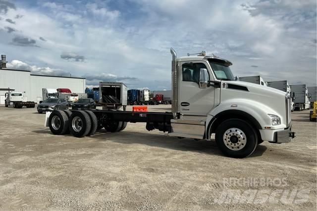 Kenworth T880 Cabines