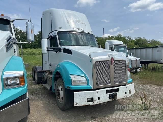 Kenworth T880 Tracteur routier