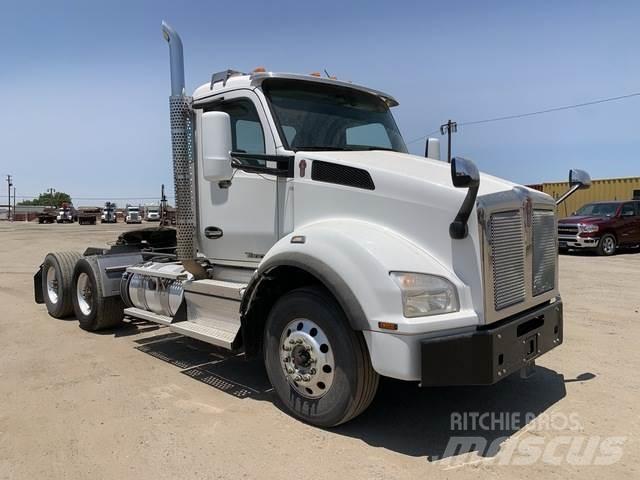 Kenworth T880 Tracteur routier