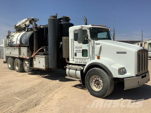 Kenworth T880 Pelle sur chenilles