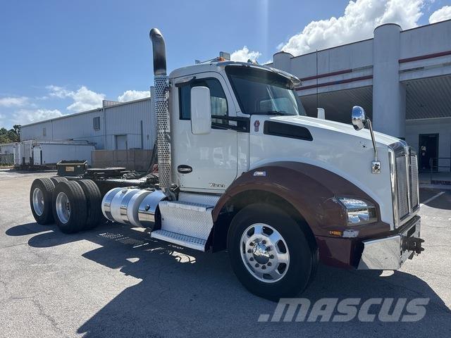 Kenworth T880 Tracteur routier