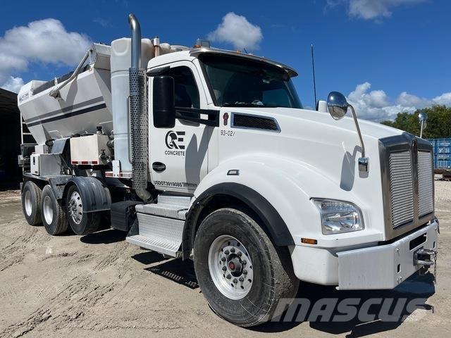 Kenworth T880 Camion malaxeur
