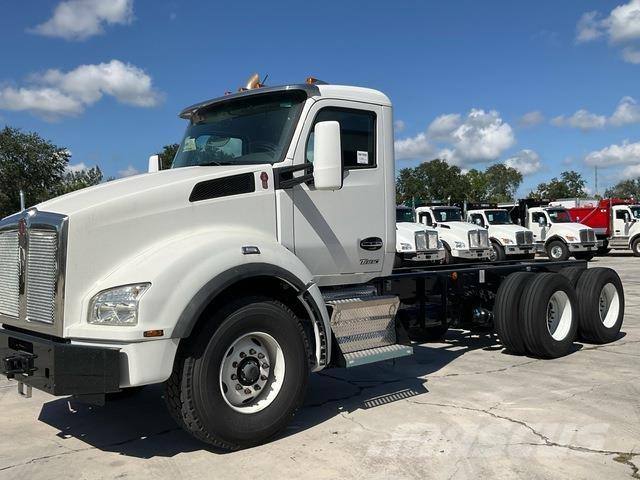 Kenworth T880 Cabines