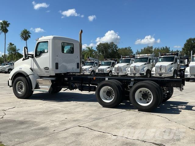 Kenworth T880 Cabines