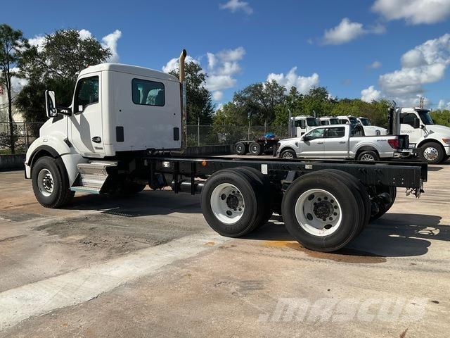 Kenworth T880 Cabines