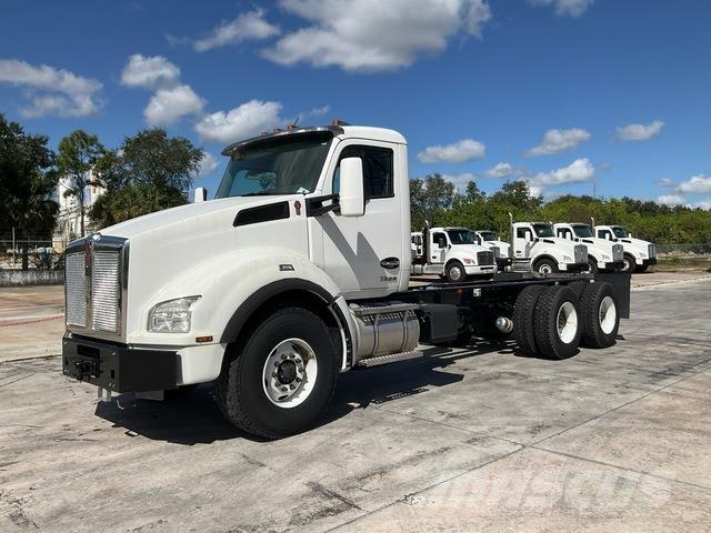 Kenworth T880 Cabines