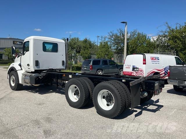 Kenworth T880 Cabines