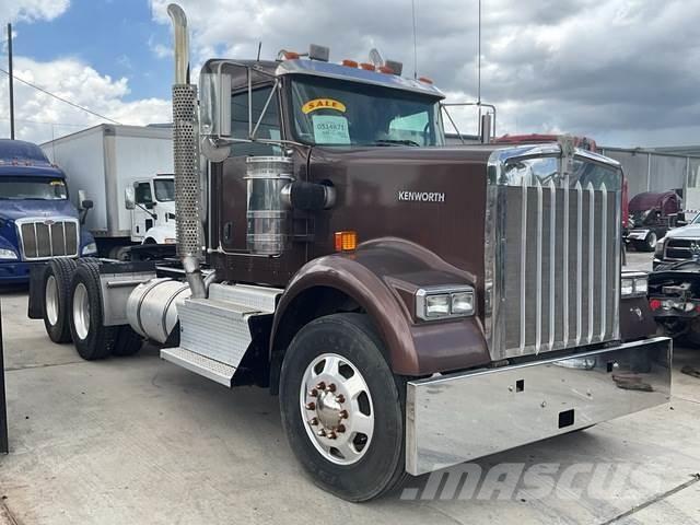 Kenworth W900 Tracteur routier